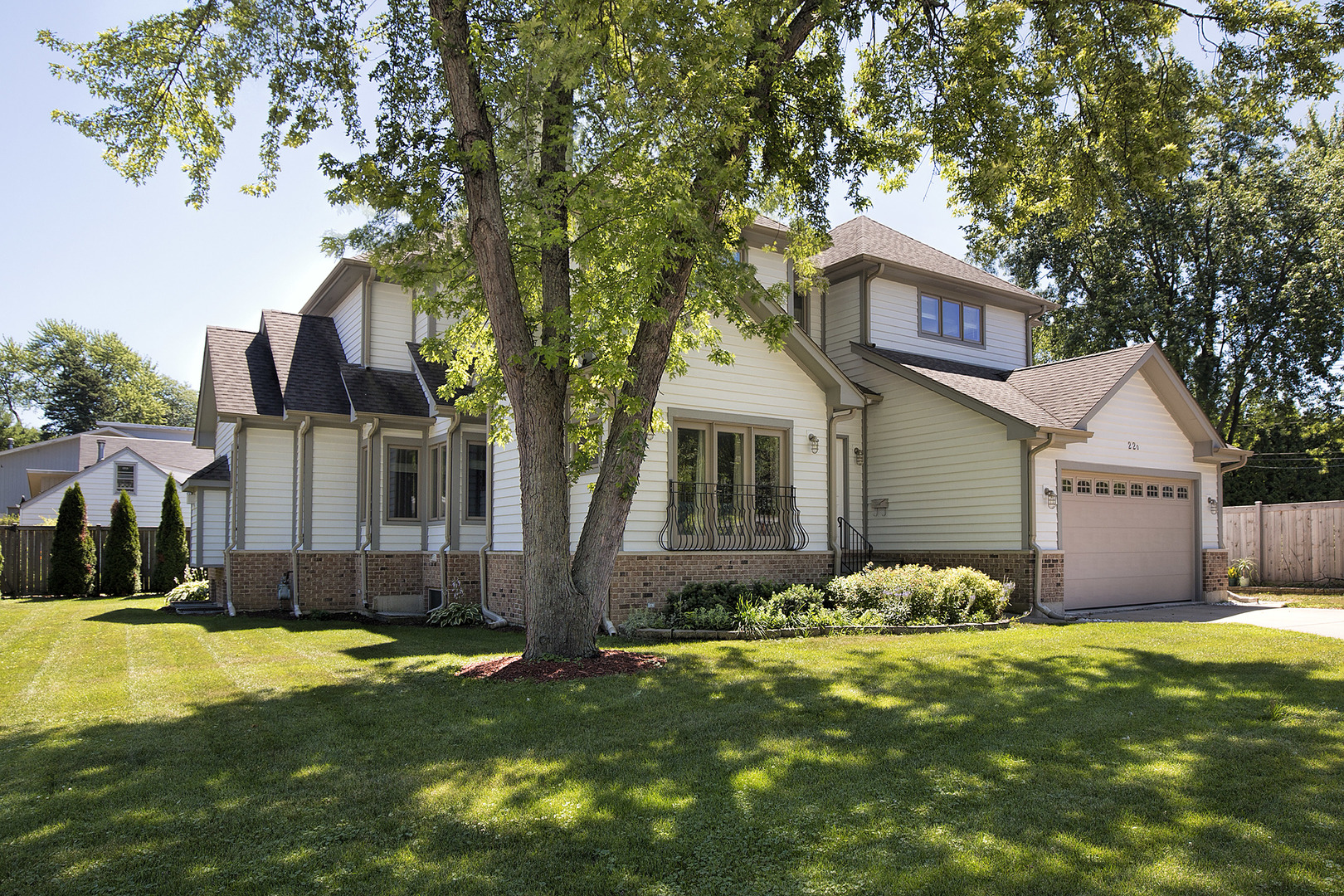 220 Locust Road Wilmette, IL 60091 - Photo 24 of 28