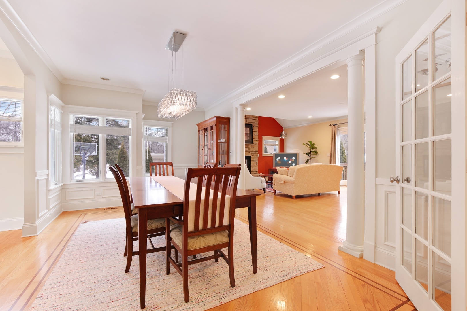 220 Locust Road Wilmette, IL 60091 - Photo 7 of 28
