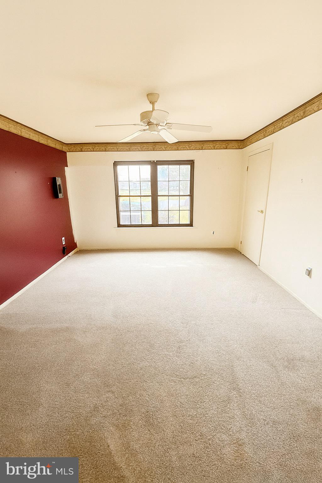 1 Windsor Court Sewell, NJ 08080 - Photo 17 of 21 an empty room with windows