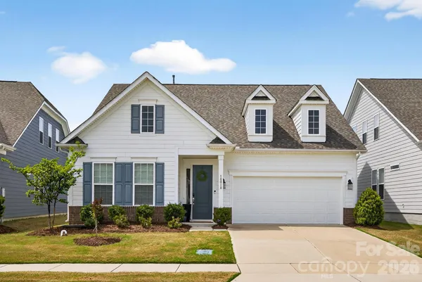 $595,000 | 18018 Grey Mossrun Drive, Charlotte, NC 28278