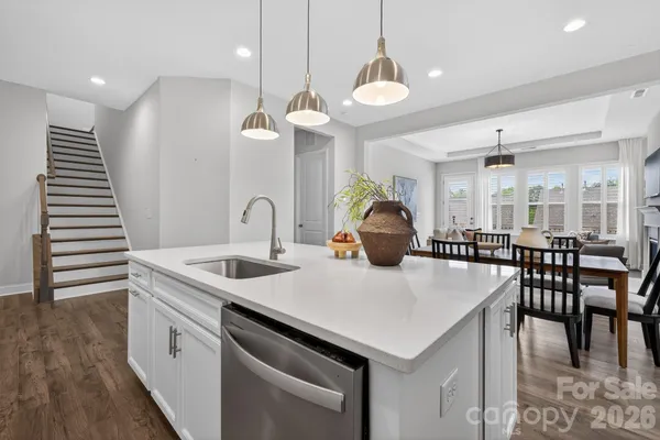 $595,000 | 18018 Grey Mossrun Drive, Charlotte, NC 28278