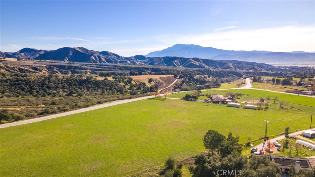 0 Oak Glen Road Yucaipa, CA 92399 - Photo 8 of 21 a view of an ocean and a mountain