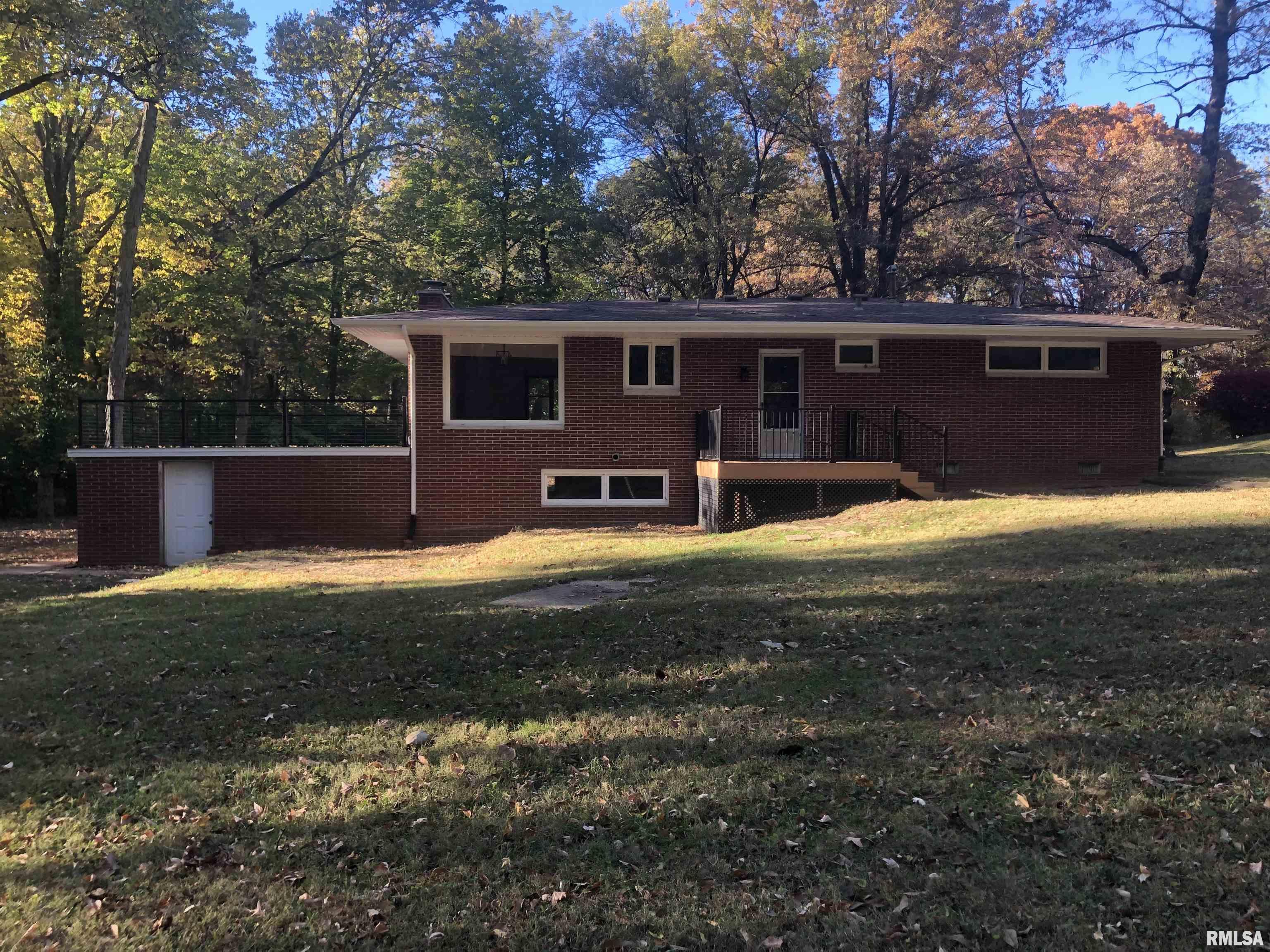 2318 East Lake Shore Drive Springfield, IL 62712 - Photo 20 of 22