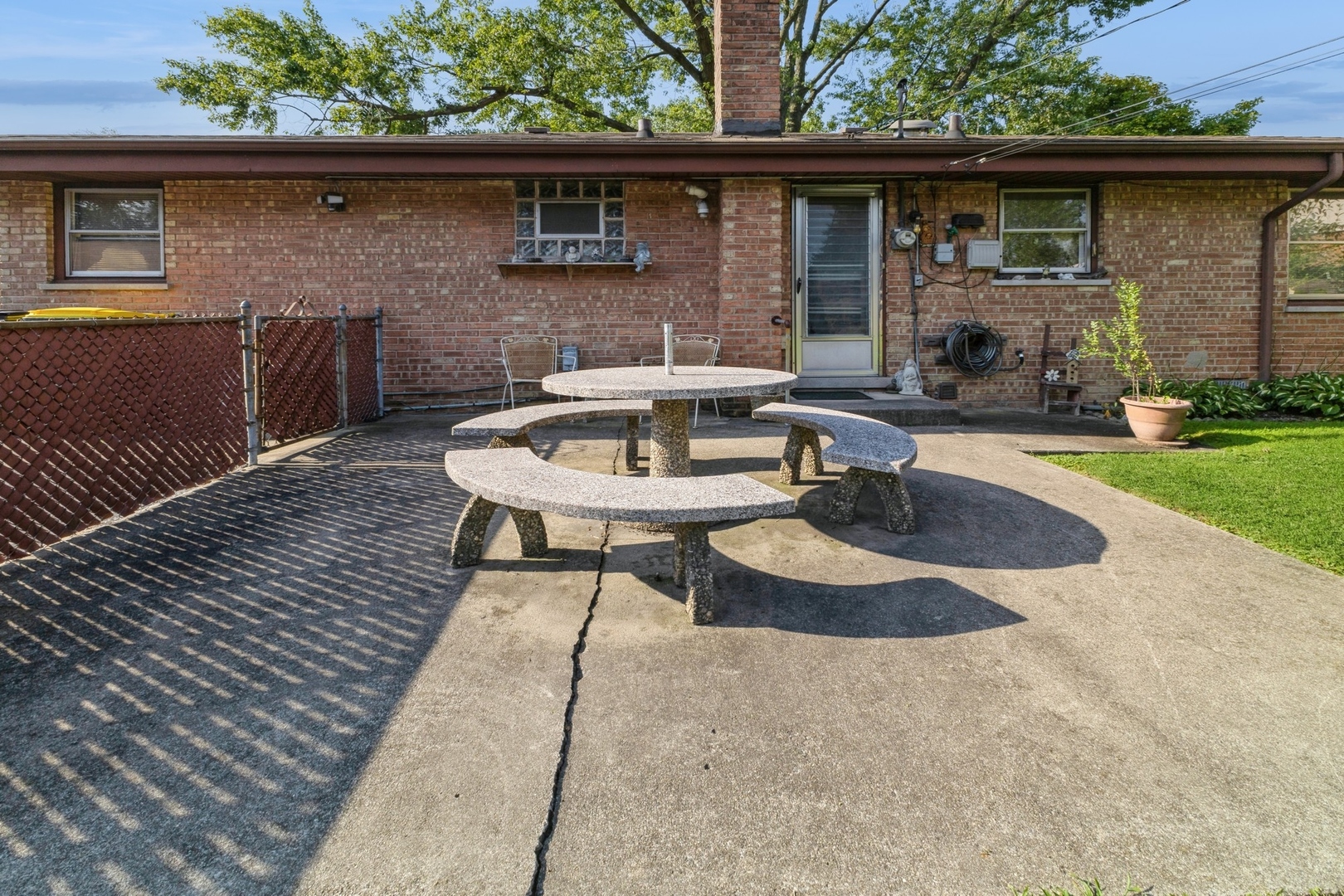 6812 West 98th Street Chicago Ridge, IL 60415 - Photo 16 of 16 Gallery Image 16