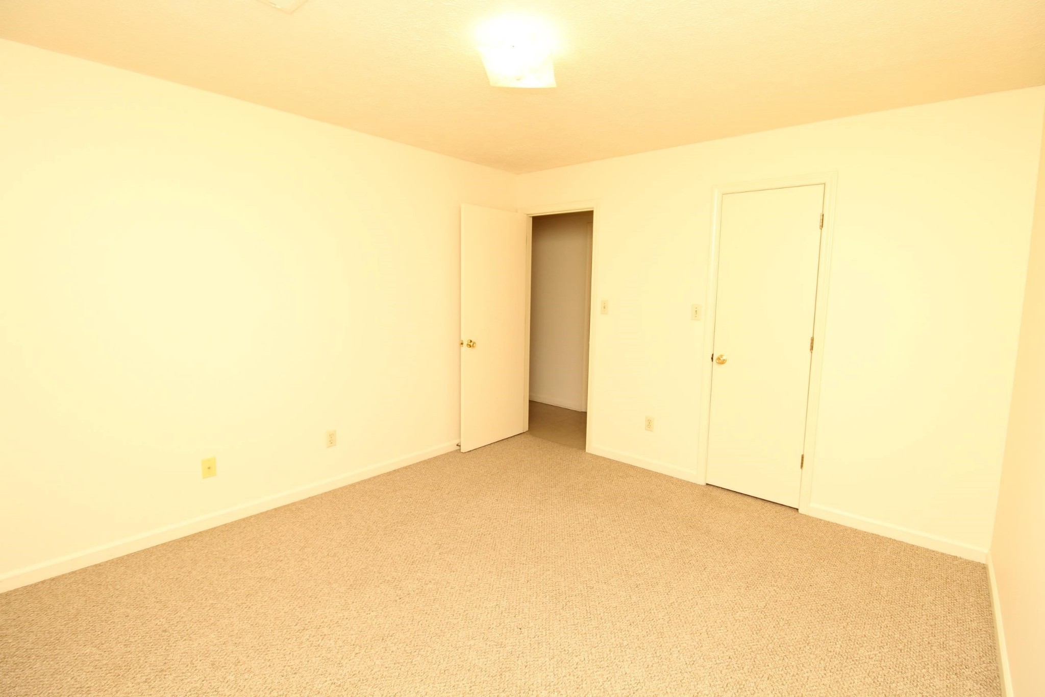 2830 Greenville Road, Unit C2 Hopkinsville, KY 42240 - Photo 5 of 10 a view of empty room
