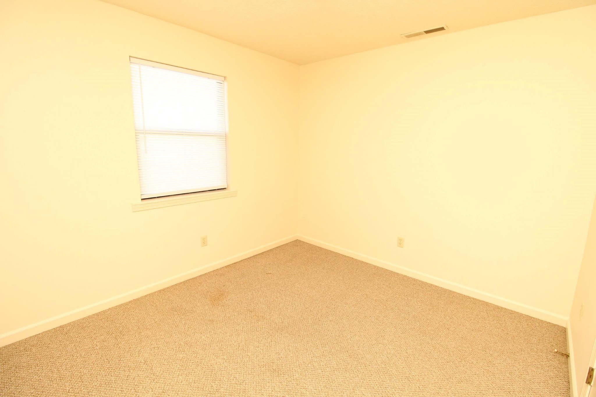2830 Greenville Road, Unit C2 Hopkinsville, KY 42240 - Photo 7 of 10 a view of a small space with a window