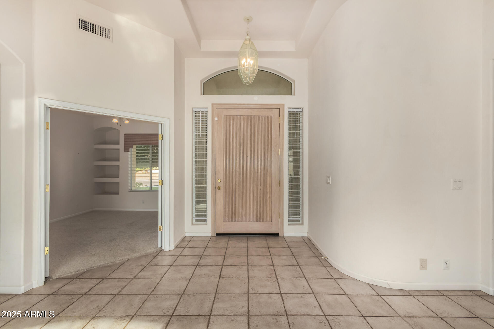 3017 East Rock Wren Road Phoenix, AZ 85048 - Photo 3 of 43 Entry