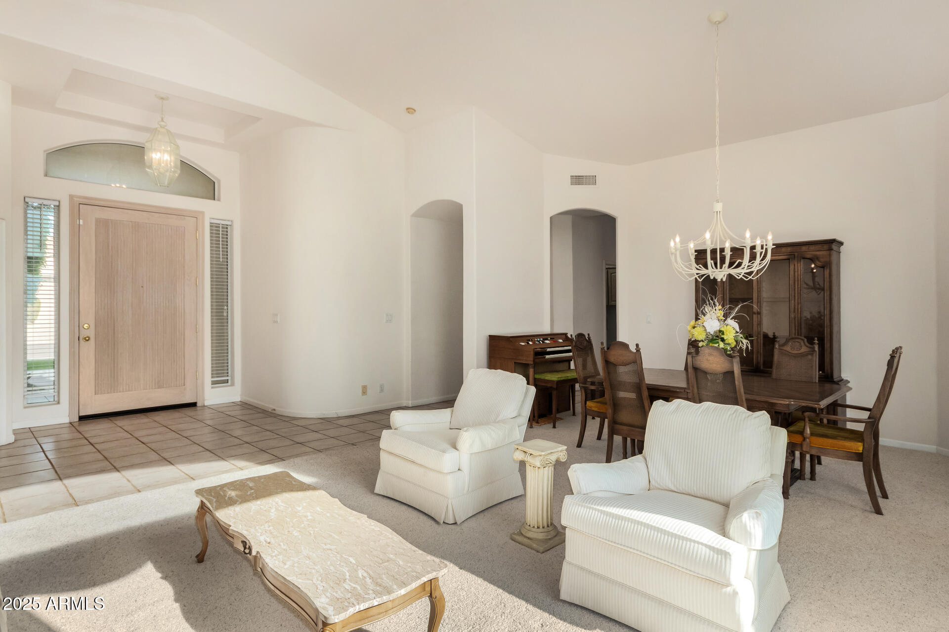 3017 East Rock Wren Road Phoenix, AZ 85048 - Photo 4 of 43 Living Room Entry