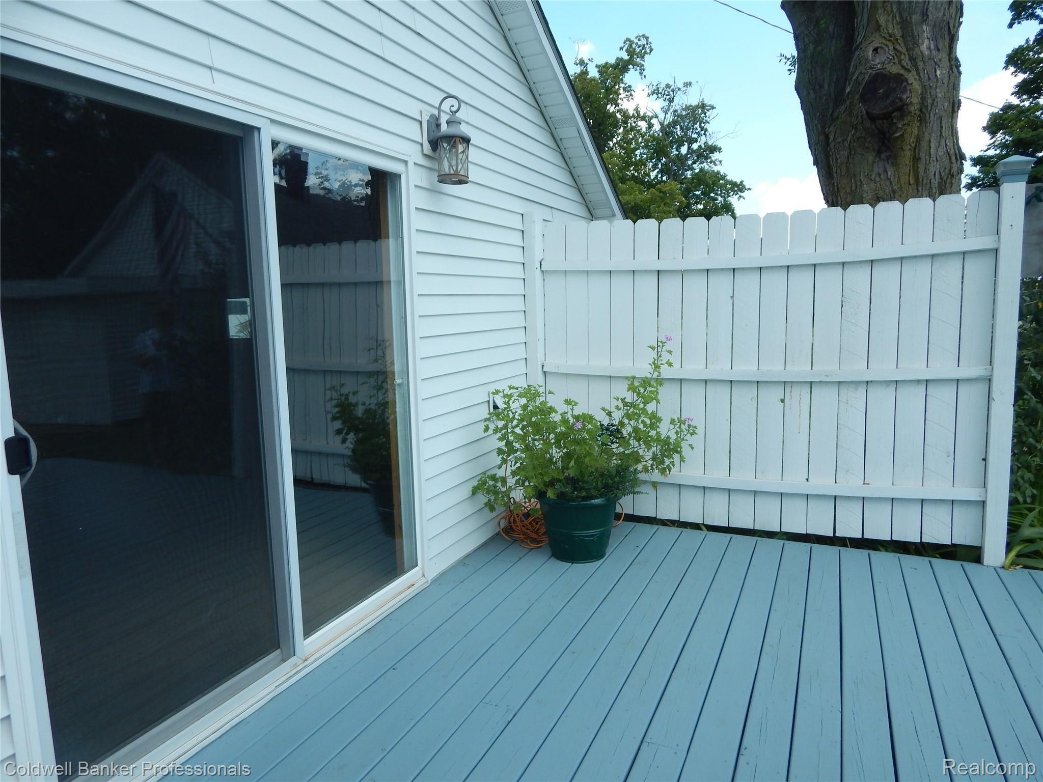 509 West Coulter Road Lapeer, MI 48446 - Photo 52 of 55 p19.JPG