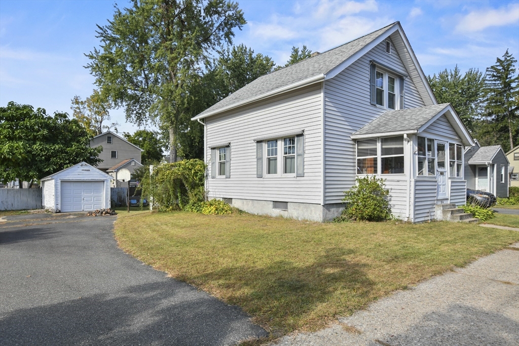 204 Arthur Street Springfield, MA 01104 - Photo 16 of 21