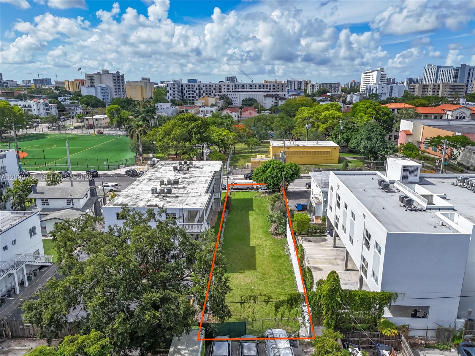 718 Southwest 4th Street Miami, FL 33130 - Photo 5 of 12 Gallery Image 5