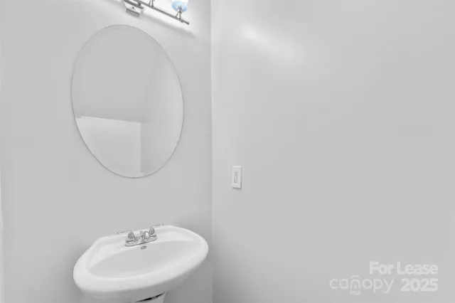 $1,650 | 2476 Ryerson Court, Charlotte, NC 28213