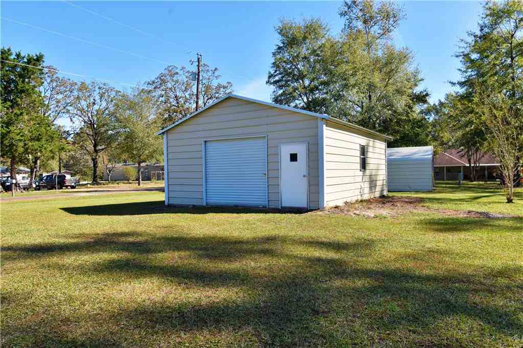 125 Hardy Bilbo Road Bentley, LA 71407 - Photo 2 of 42 Gallery Image 2
