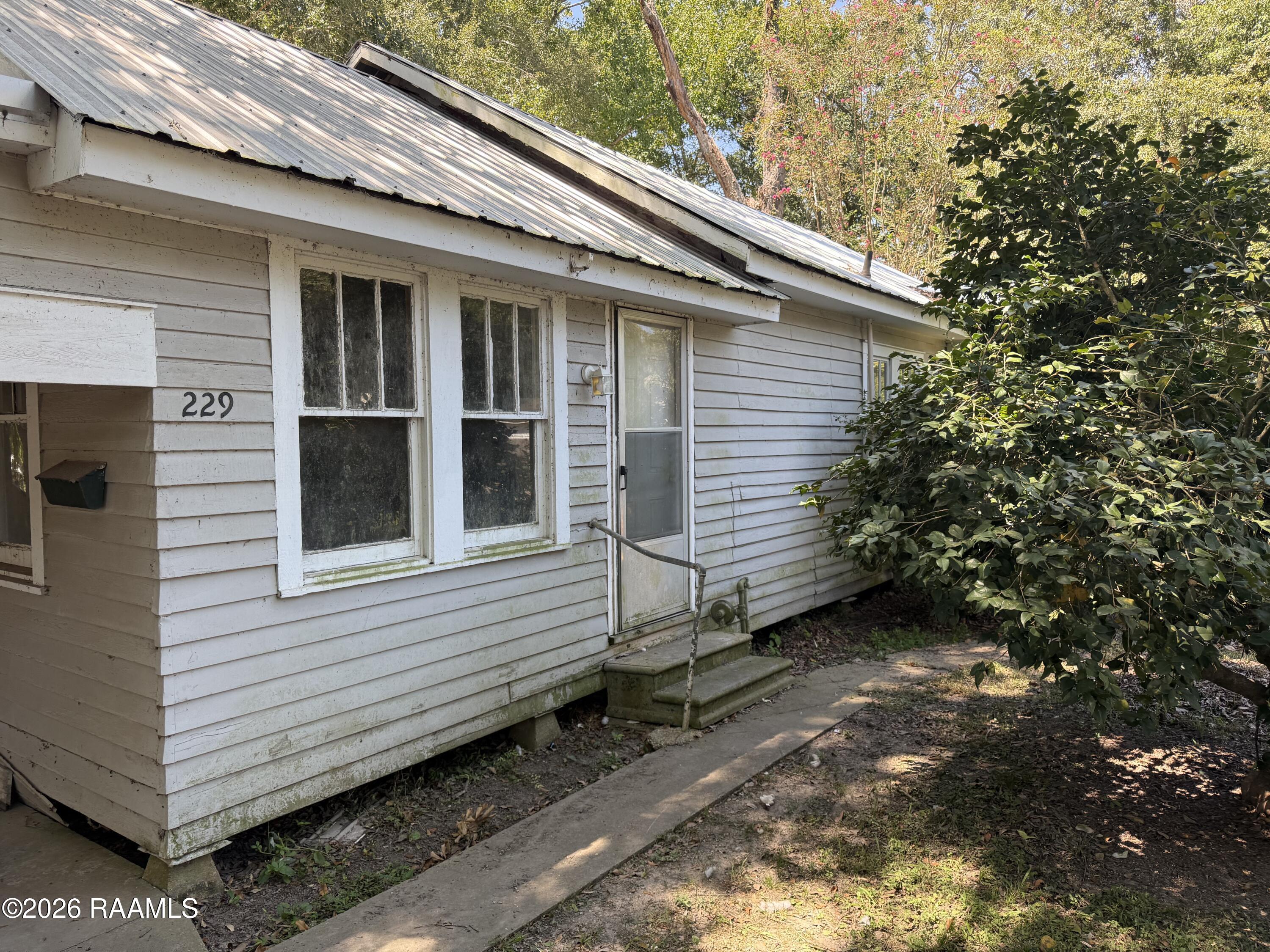 229 South Broadway Street Church Point, LA 70525 - Photo 3 of 14 IMG_1090