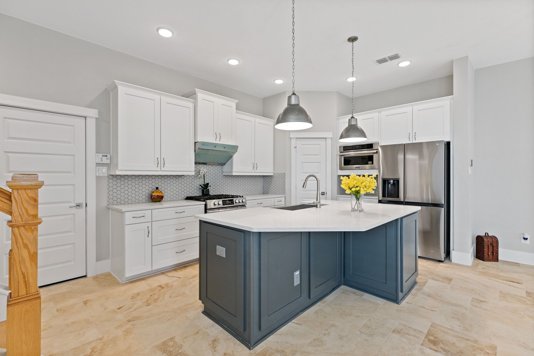 2039 Jadeite Trace Houston, TX 77077 - Photo 12 of 50