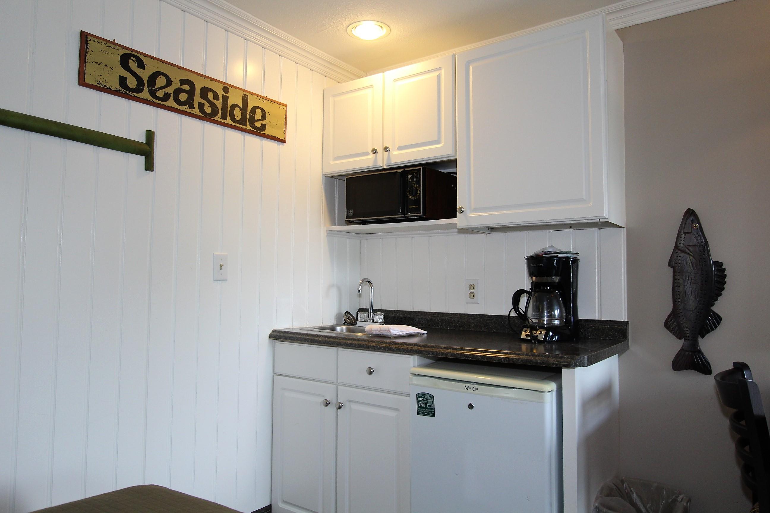 733 Post Road, Unit 126 Wells, ME 04090 - Photo 4 of 22 IMG_1626