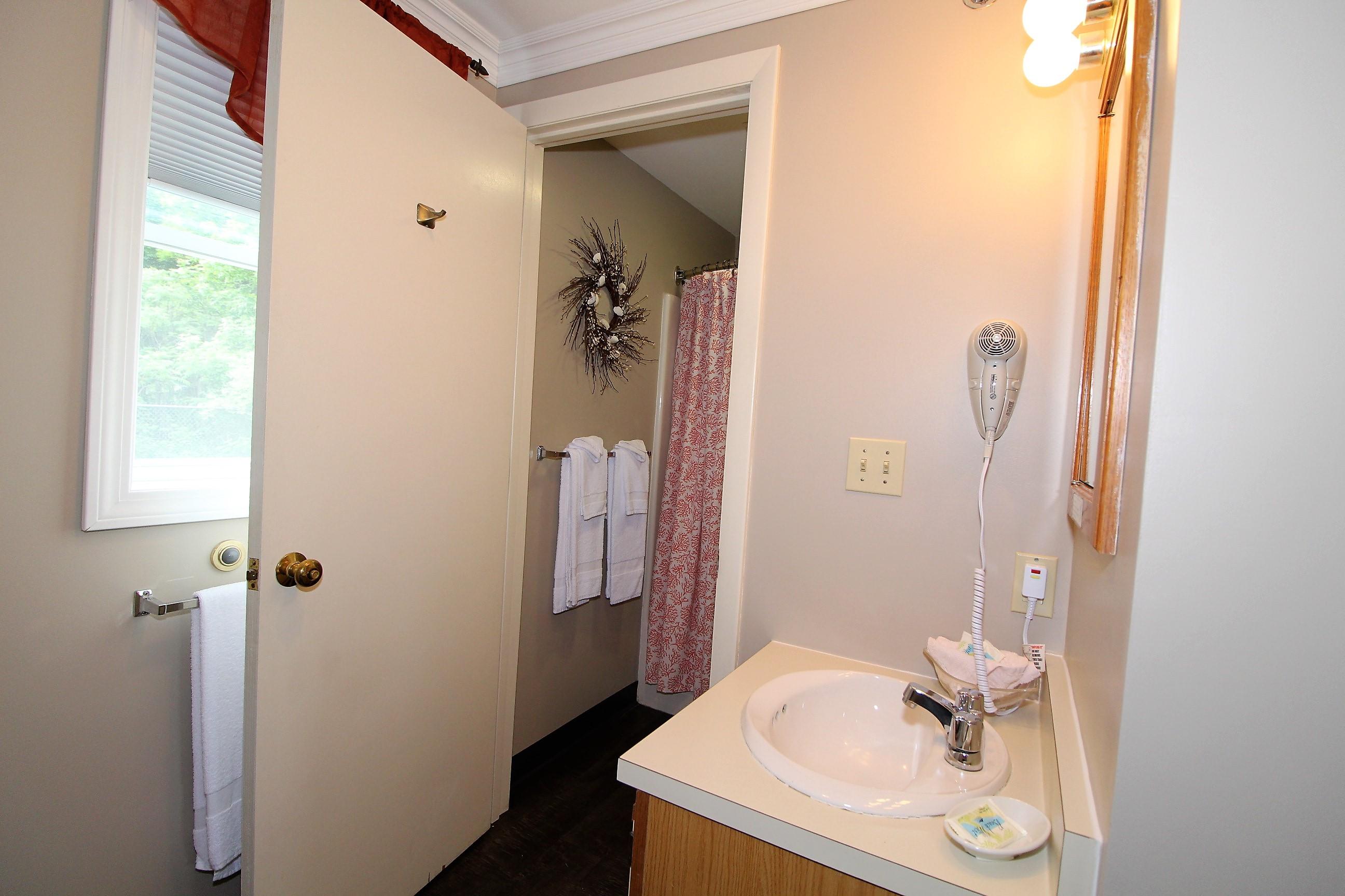 733 Post Road, Unit 126 Wells, ME 04090 - Photo 7 of 22 IMG_1629