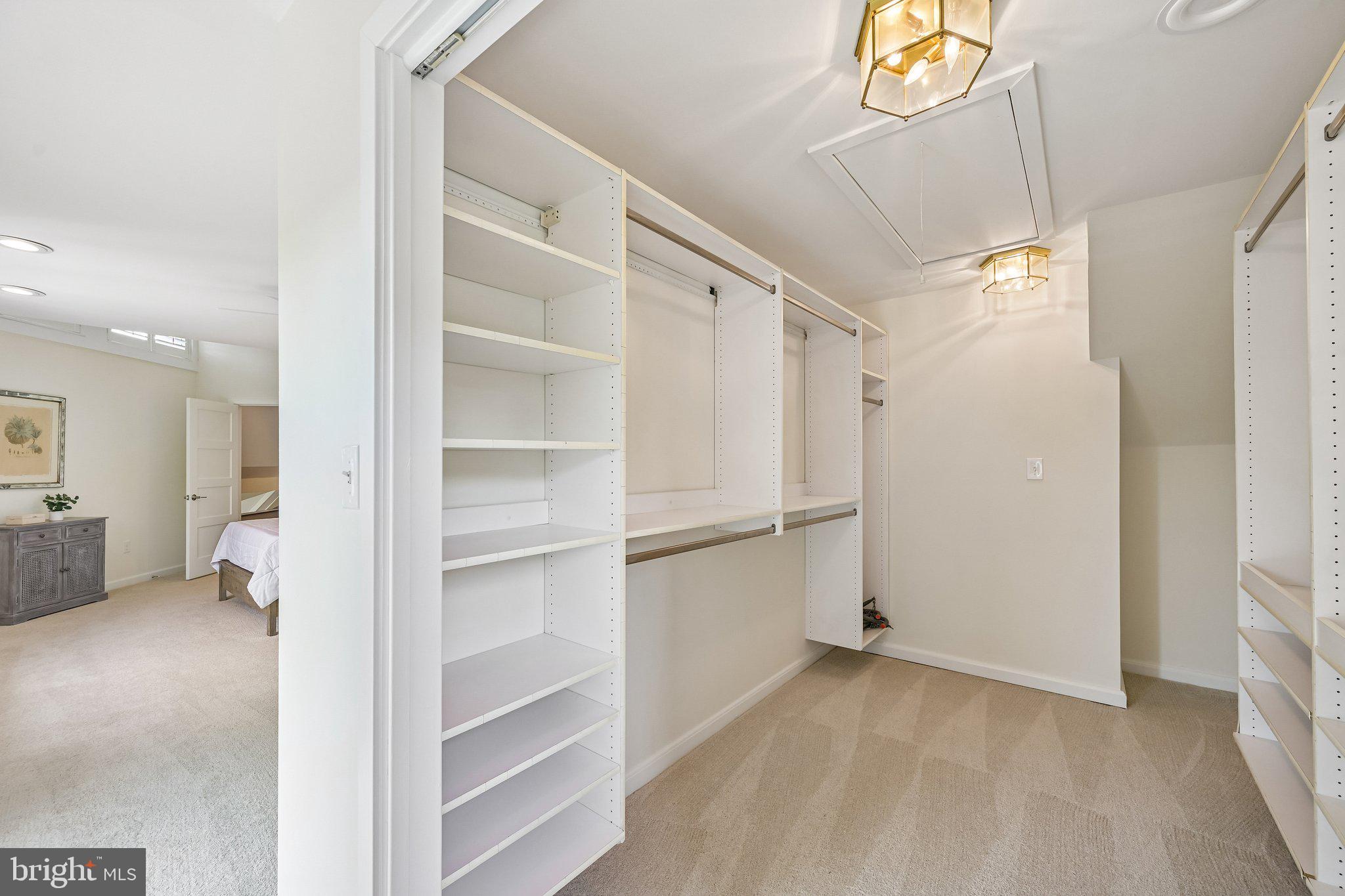 989 Delchester Road Newtown Square, PA 19073 - Photo 26 of 67 Primary Suite