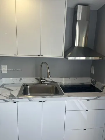 $1,100,000 | 2242 Polk Street, Hollywood, FL 33020