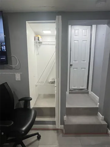 $1,100,000 | 2242 Polk Street, Hollywood, FL 33020