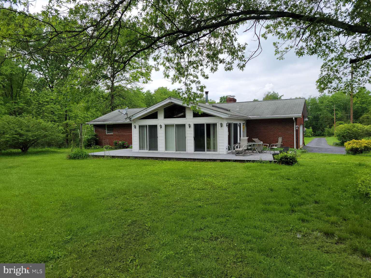 66 Yankee Road Quakertown, PA 18951 - Photo 4 of 25 Gallery Image 4
