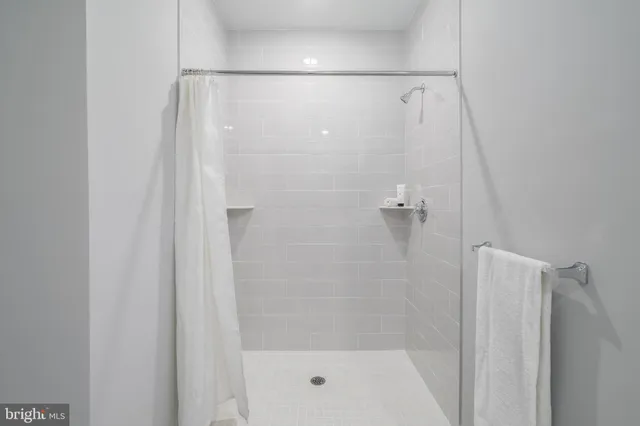 $2,950 | 700 Citation Lane, Unit 1011, Cherry Hill, NJ 08002