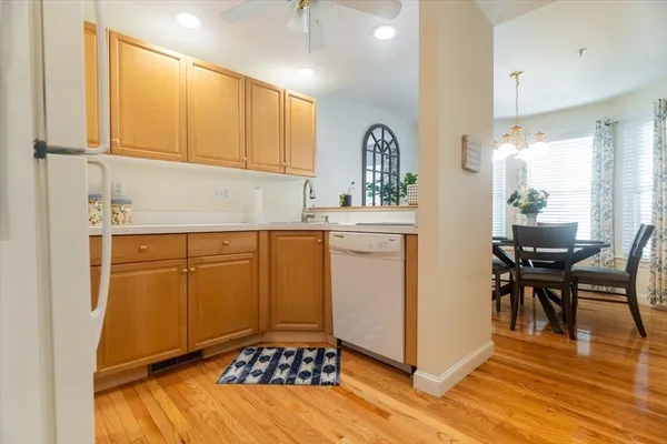 $3,000 | 68 Village Drive, Unit 68, Marlborough, MA 01752