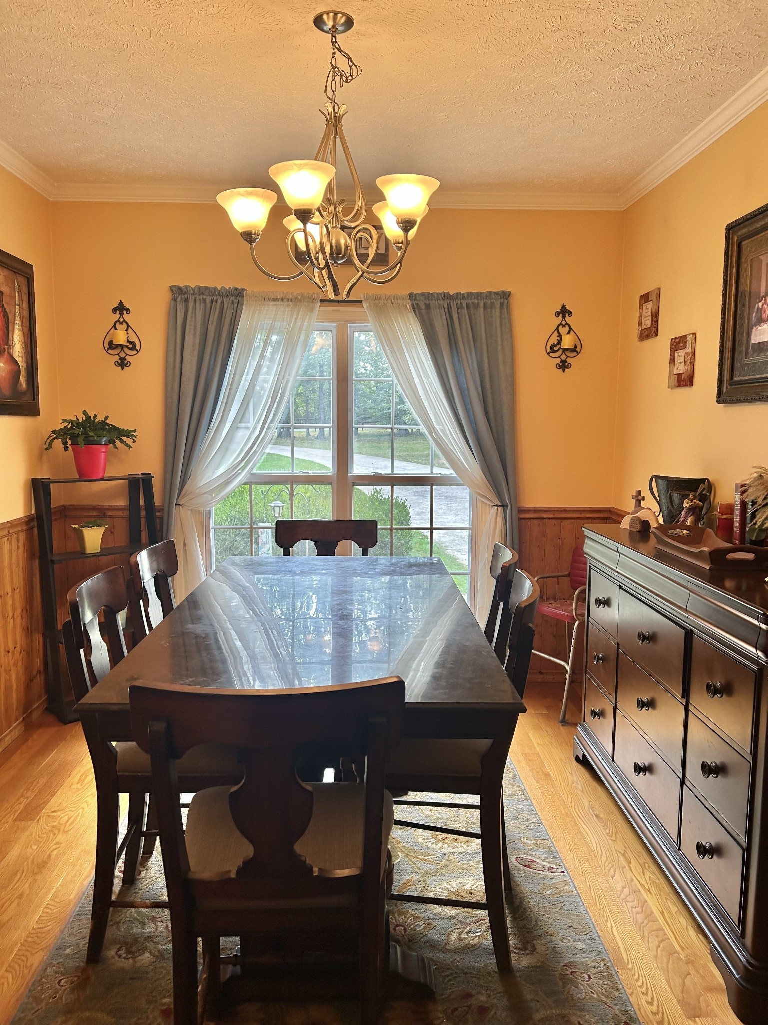 83 Rutledge Falls Road Tullahoma, TN 37388 - Photo 13 of 25 a view of a dining room with furniture and chandelier