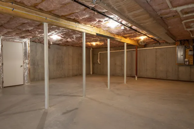 $615,000 | 3 Wilson Way, Brentwood, NH 03833