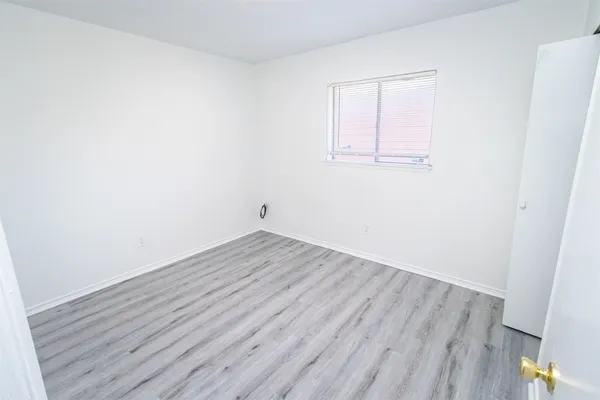 $1,800 | 14010 Meyersville Drive, Houston, TX 77049