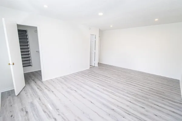 $1,800 | 14010 Meyersville Drive, Houston, TX 77049