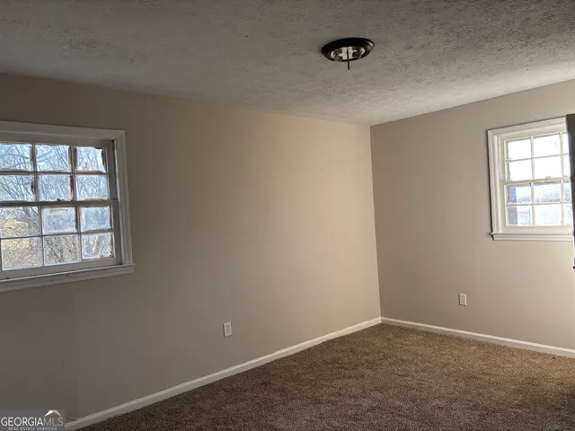 $1,150 | 138 White River Road, Aragon, GA 30104