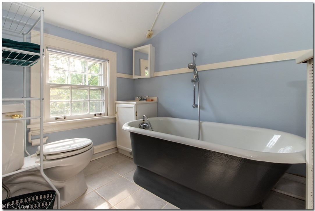 2911 Broxton Road Cleveland, OH 44120 - Photo 27 of 35