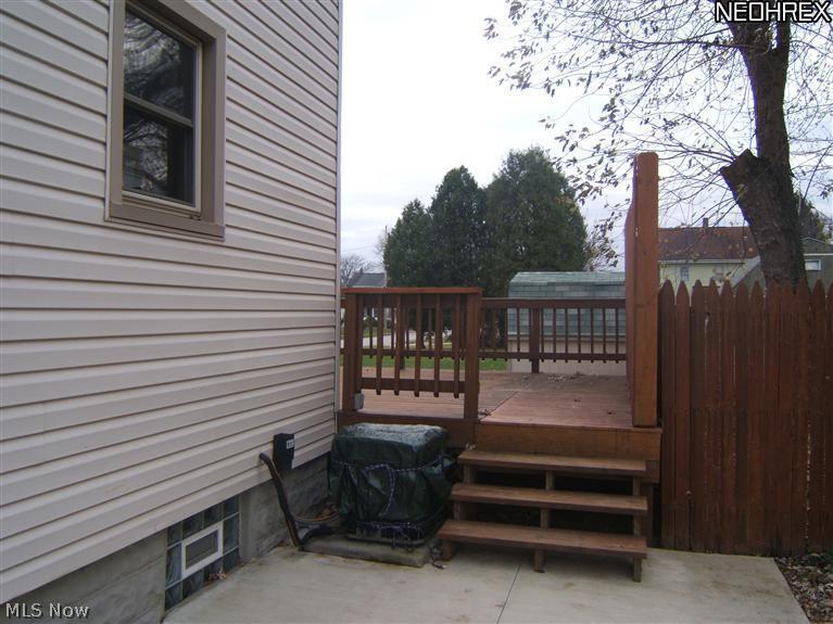 122 Morrison Street Struthers, OH 44471 - Photo 3 of 10 Gallery Image 3
