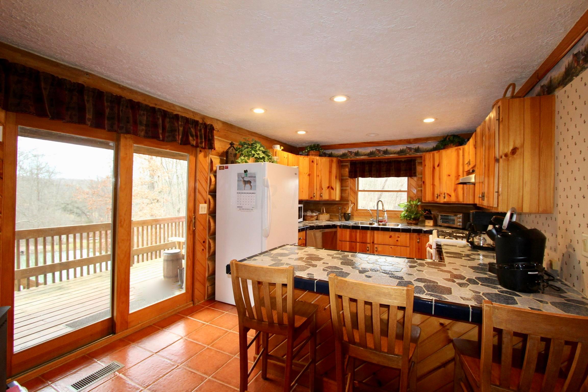 7860 Rutledge Road Howard, OH 43028 - Photo 5 of 25 Gallery Image 5