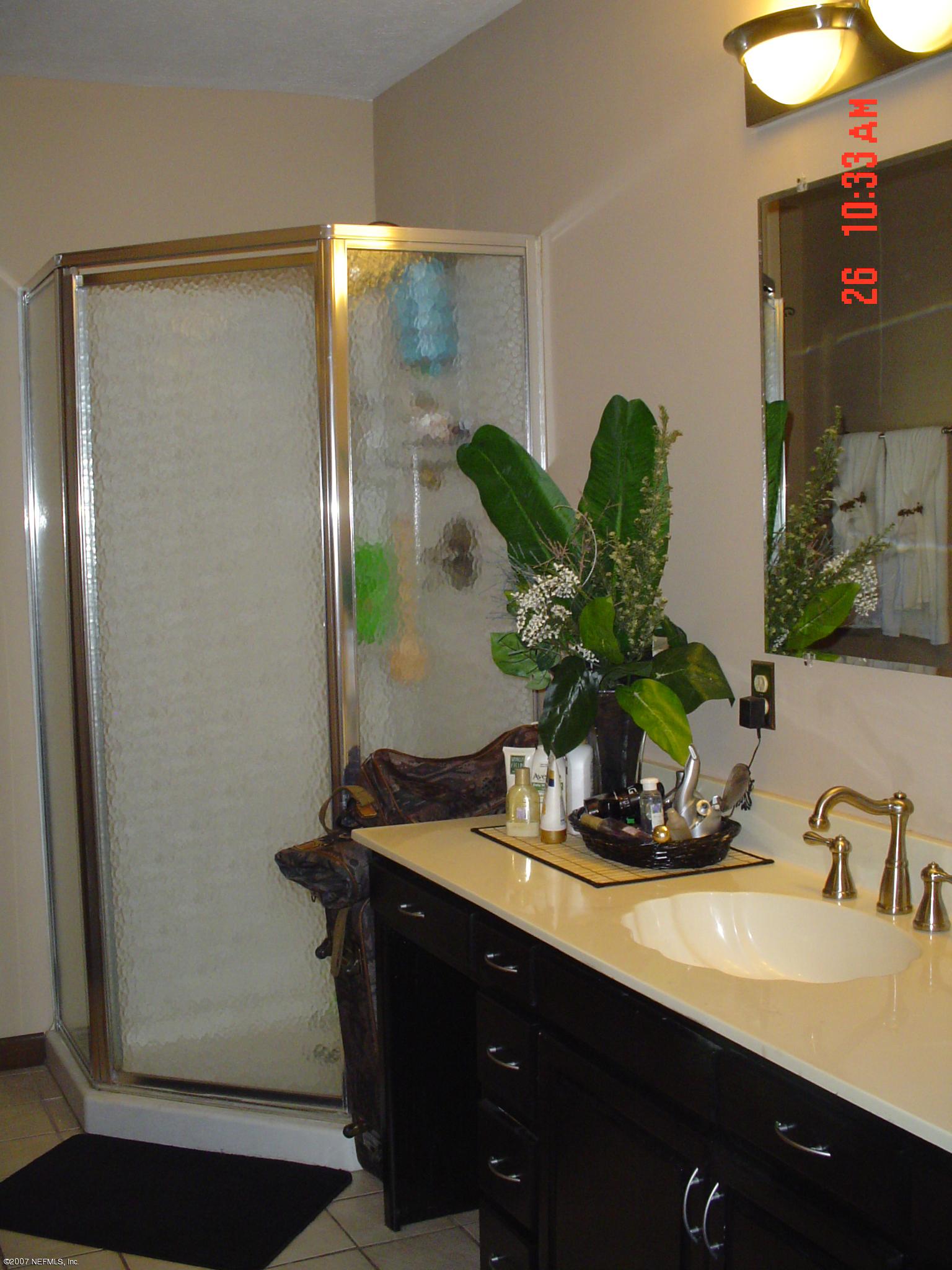 13308 Lanier Road Jacksonville, FL 32226 - Photo 16 of 29 master bath