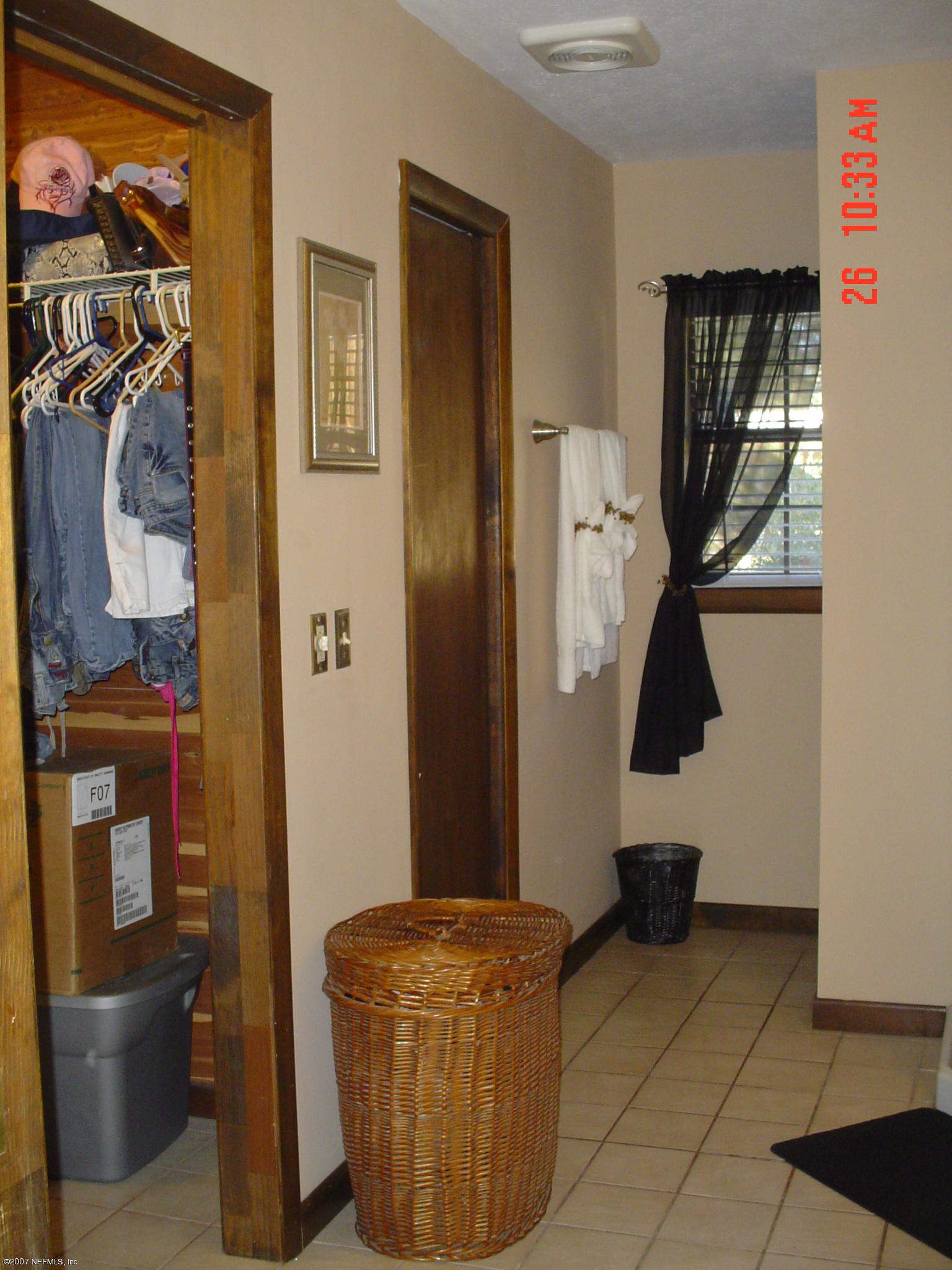13308 Lanier Road Jacksonville, FL 32226 - Photo 17 of 29 master bath