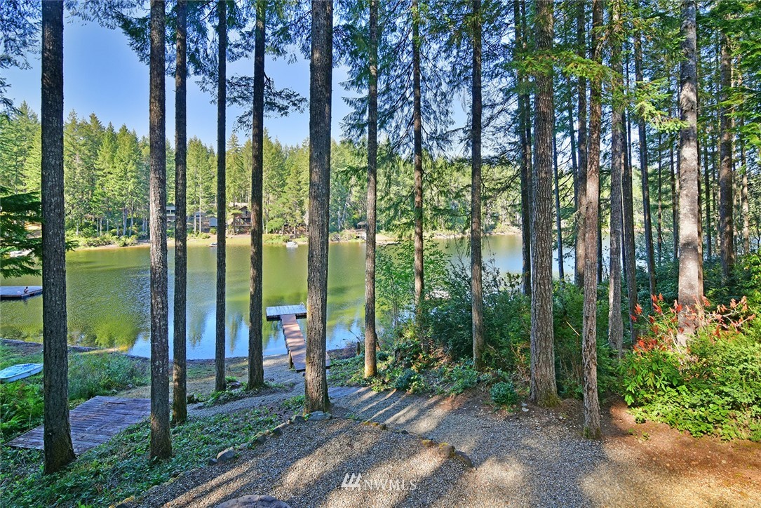 240 Northeast Raintree Lane Tahuya, WA 98588 - Photo 16 of 25 Gallery Image 16