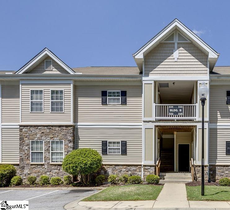 334 Easterlin Way Greenville, SC 29607 - Photo 1 of 26 Gallery Image 1