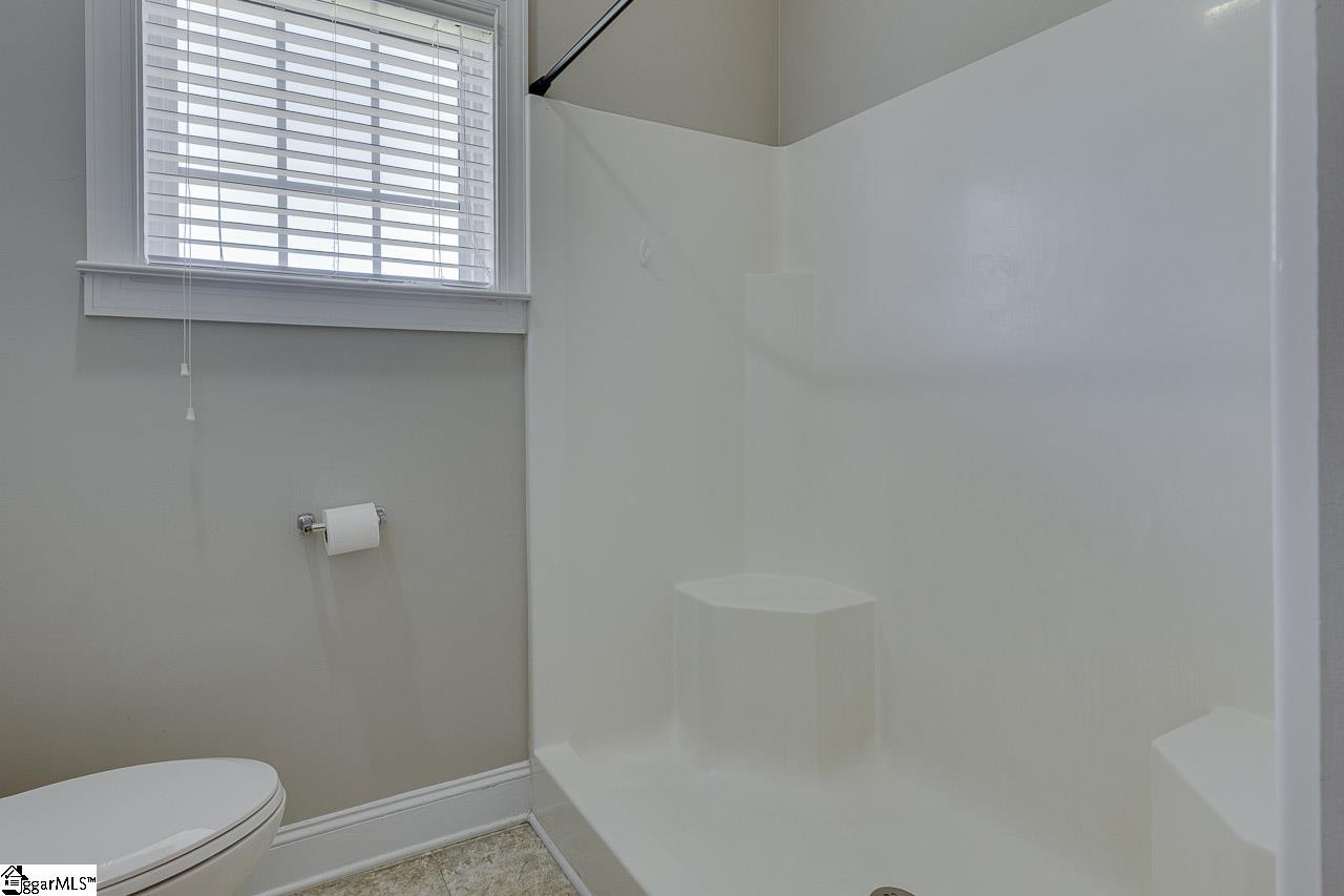 334 Easterlin Way Greenville, SC 29607 - Photo 19 of 26 Gallery Image 19