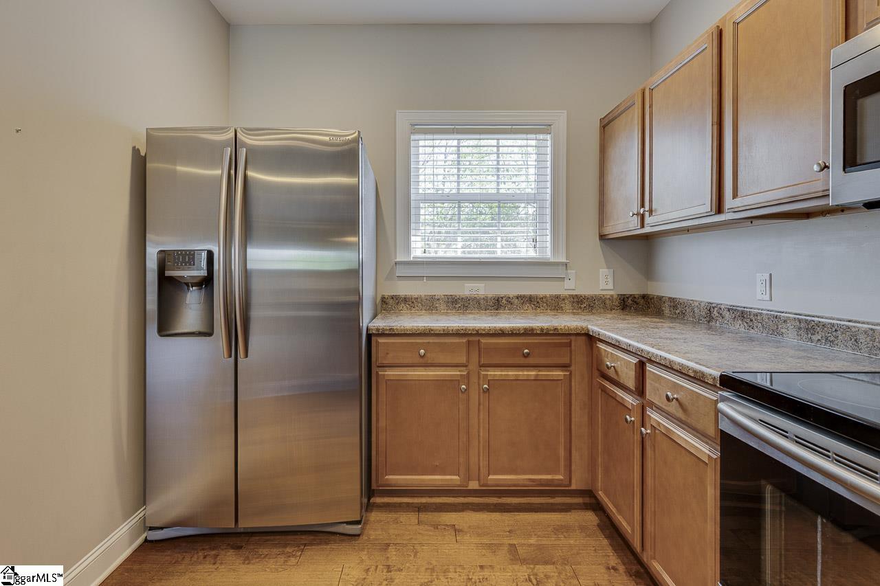 334 Easterlin Way Greenville, SC 29607 - Photo 8 of 26 Gallery Image 8