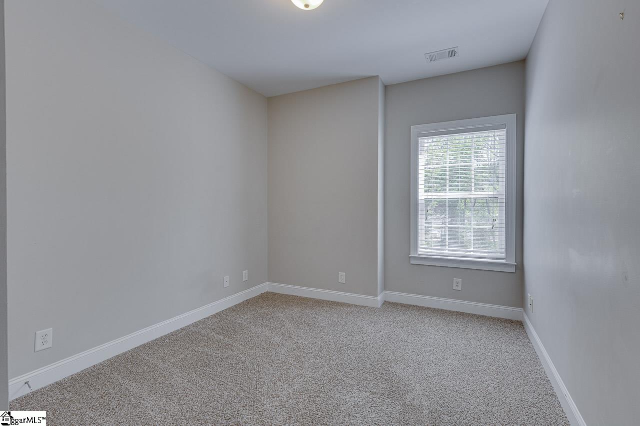 334 Easterlin Way Greenville, SC 29607 - Photo 10 of 26 Gallery Image 10