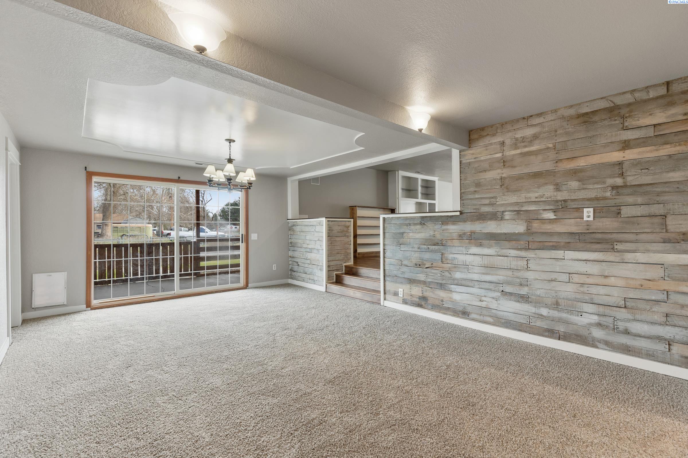 70203 Ridge Road West Richland, WA 99353 - Photo 6 of 30 Gallery Image 6