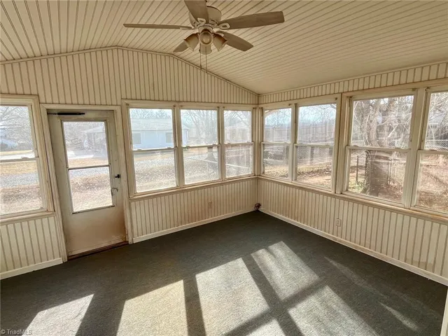 $229,000 | 2552 Old Us Highway South, Pilot Mountain, NC 27041