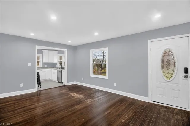 $229,000 | 2552 Old Us Highway South, Pilot Mountain, NC 27041