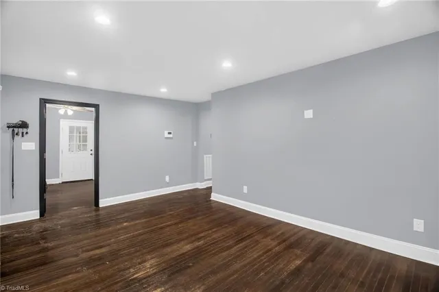 $229,000 | 2552 Old Us Highway South, Pilot Mountain, NC 27041