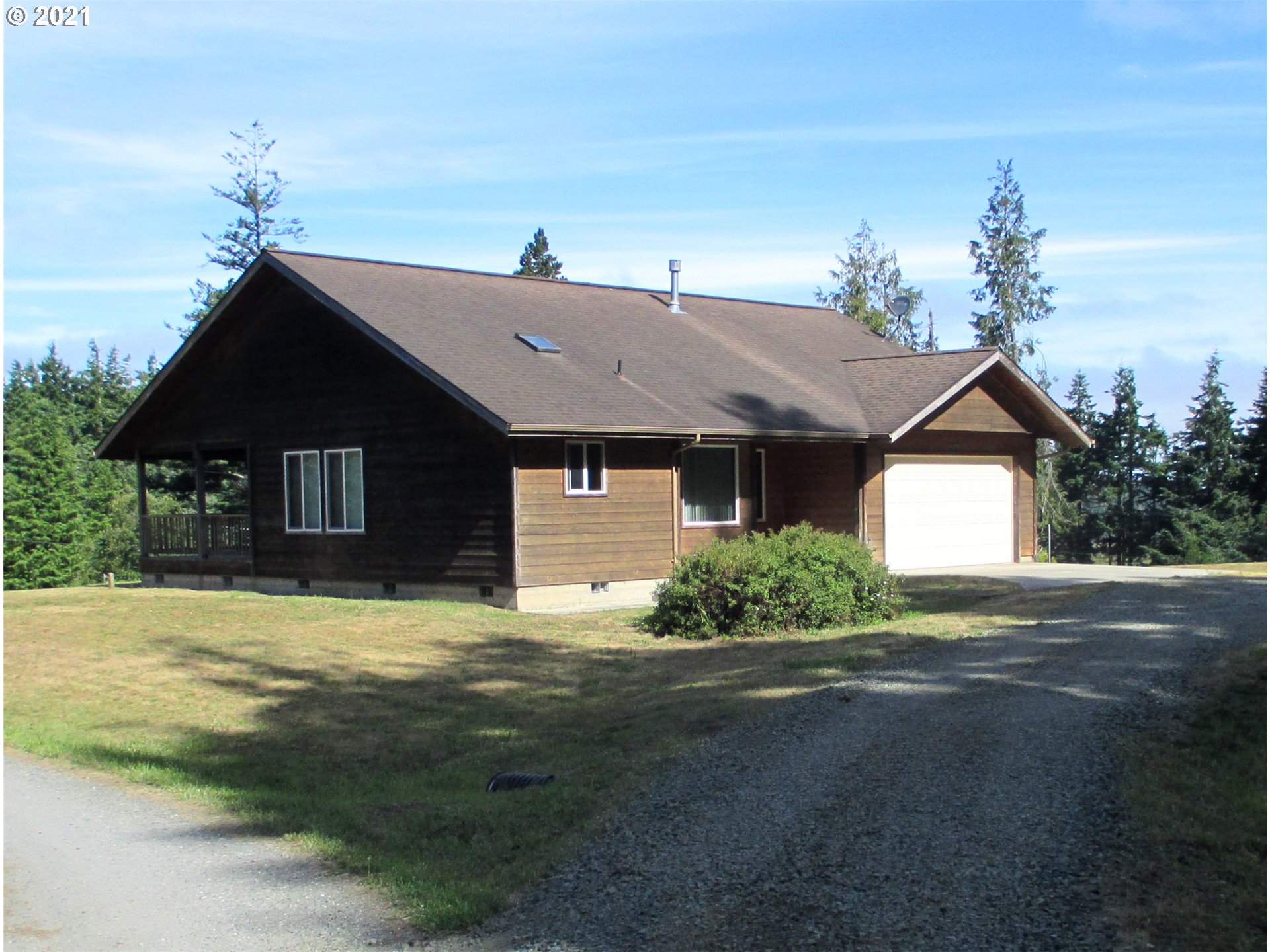 56205 Rusty Road Bandon, OR 97411 - Photo 3 of 25 Gallery Image 3