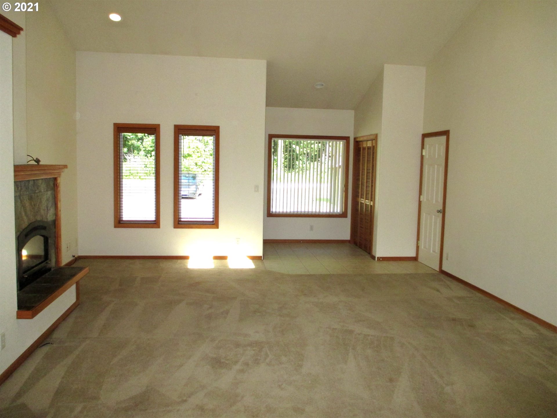 56205 Rusty Road Bandon, OR 97411 - Photo 8 of 25 Gallery Image 8