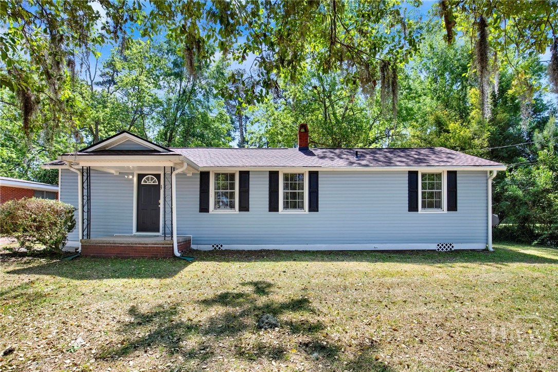 17 Russell Avenue Savannah, GA 31408 - Photo 1 of 41