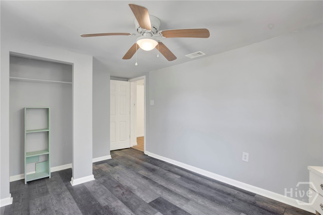 17 Russell Avenue Savannah, GA 31408 - Photo 28 of 41